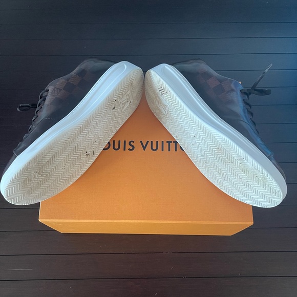 Authentic Mens Louis Vuttion Beverly Hills Sneakers Size LV 8 (US 9) - Picture 6 of 7
